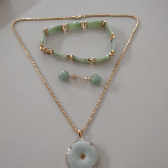 Jade "Good Fortune EACH SOLD SEPARATELY .  See EACH Listing for Separate PRICE - Picture 2 of 6